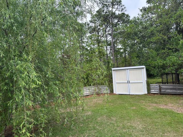 171 Dolphin Cove, Freeport, FL 32439