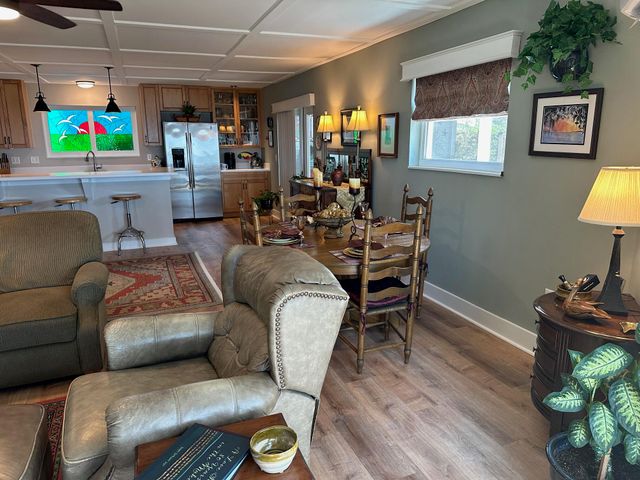 171 Dolphin Cove, Freeport, FL 32439