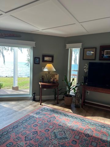 171 Dolphin Cove, Freeport, FL 32439