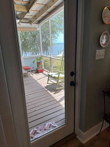171 Dolphin Cove, Freeport, FL 32439