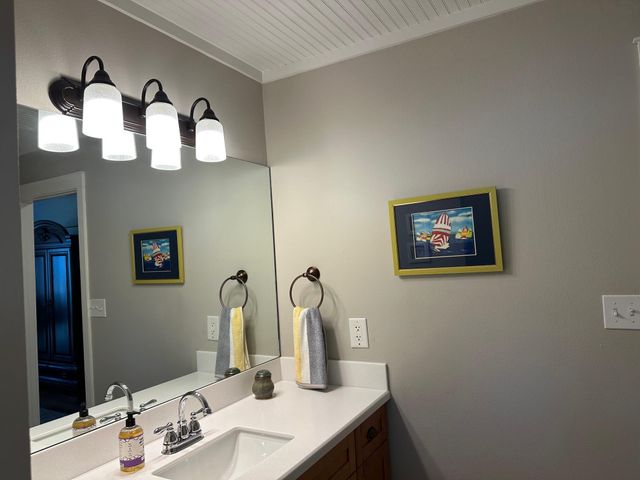 171 Dolphin Cove, Freeport, FL 32439