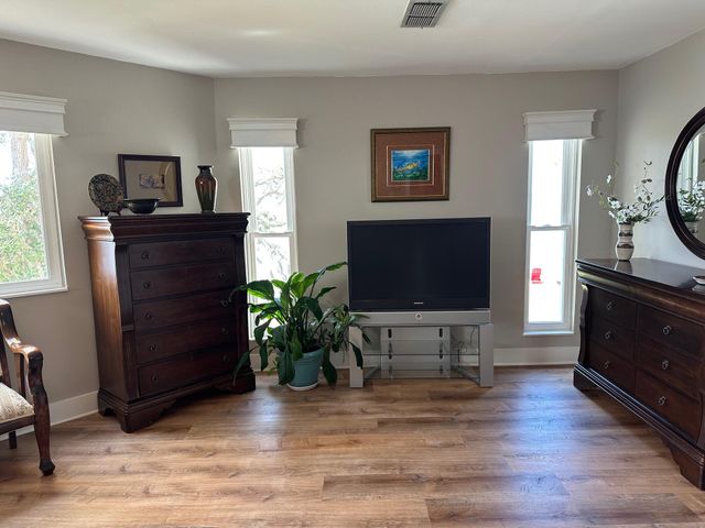 171 Dolphin Cove, Freeport, FL 32439