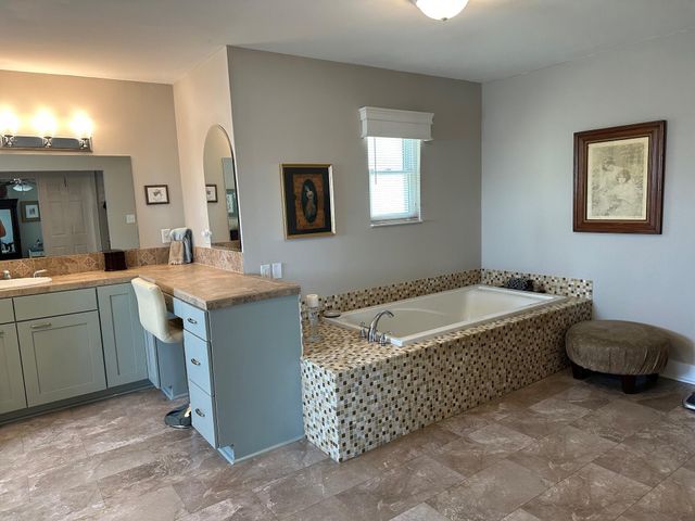 171 Dolphin Cove, Freeport, FL 32439