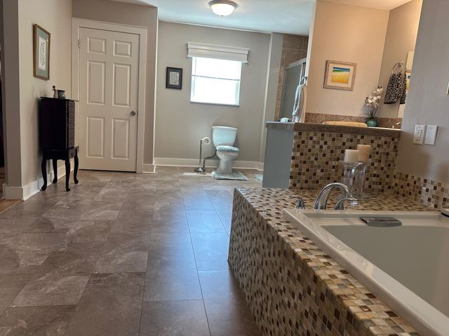 171 Dolphin Cove, Freeport, FL 32439