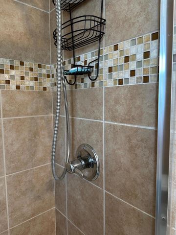 171 Dolphin Cove, Freeport, FL 32439