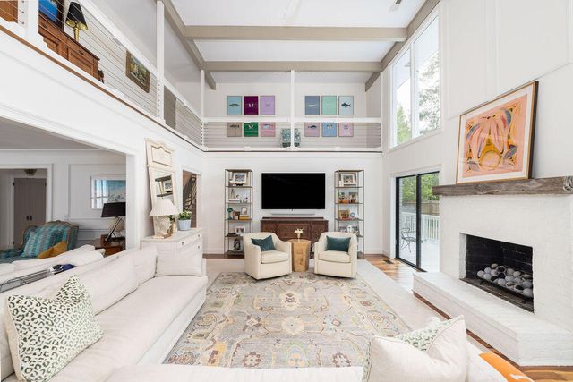 37 Fort Royal Avenue, Charleston, SC 29407