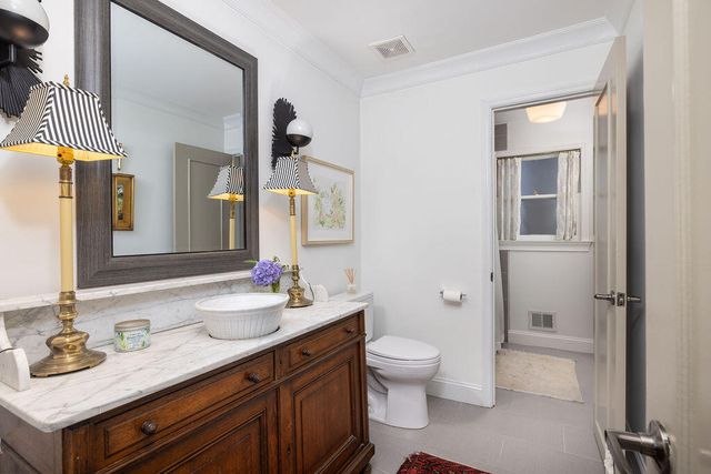 37 Fort Royal Avenue, Charleston, SC 29407