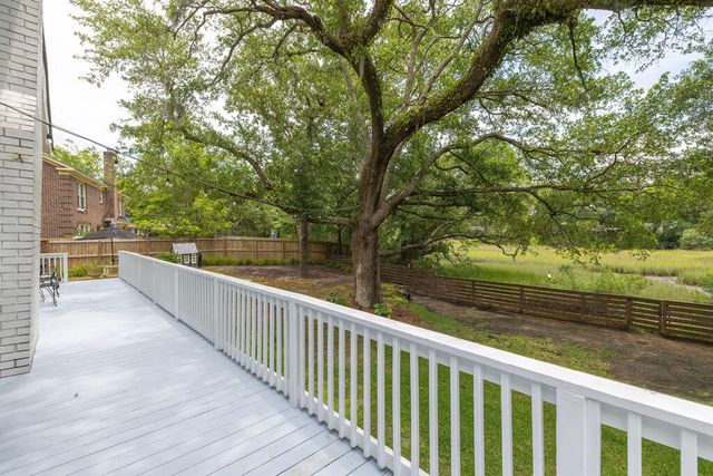 37 Fort Royal Avenue, Charleston, SC 29407