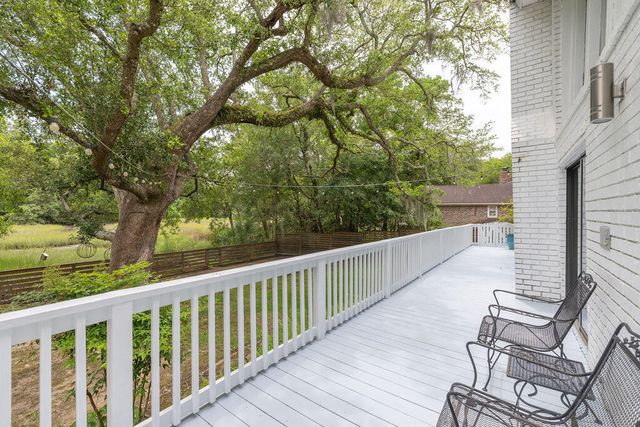 37 Fort Royal Avenue, Charleston, SC 29407