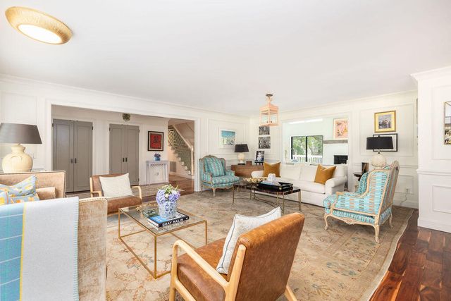 37 Fort Royal Avenue, Charleston, SC 29407