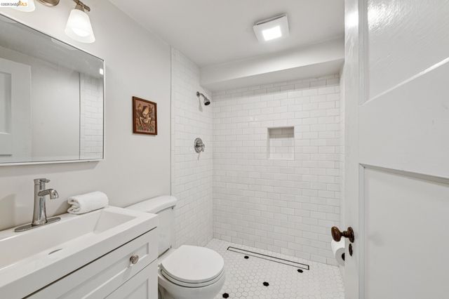 1622 Scenic Ave, Berkeley, CA 94709