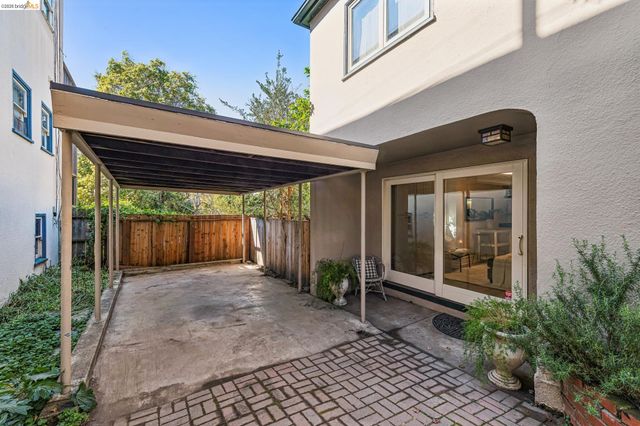 1622 Scenic Ave, Berkeley, CA 94709