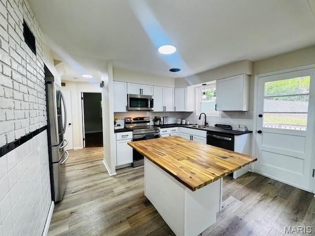 3508 Saint Henry Lane, Bel Ridge, MO 63121