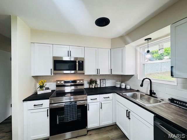 3508 Saint Henry Lane, Bel Ridge, MO 63121