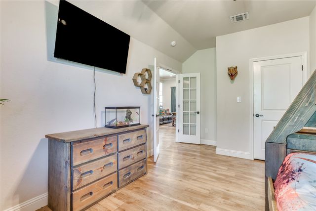 1000 Churchill Lane, Millsap, TX 76066