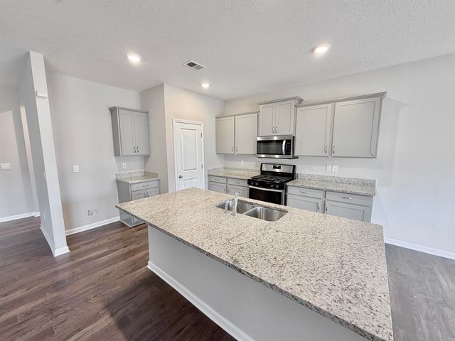 14 FRANCES LN, Munford, TN 38058