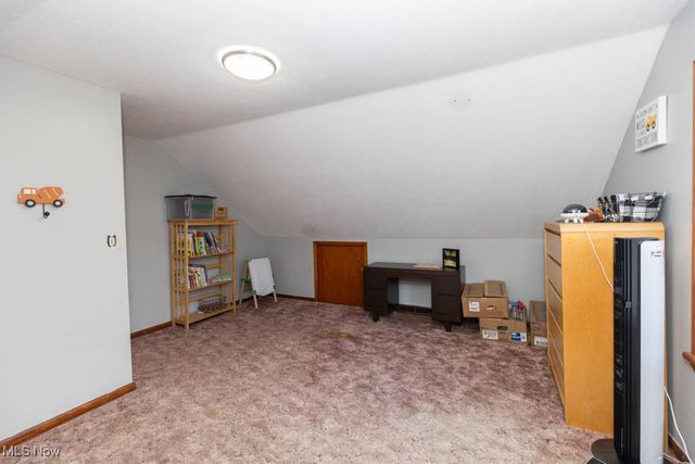 1085 Novak Road, Grafton, OH 44044