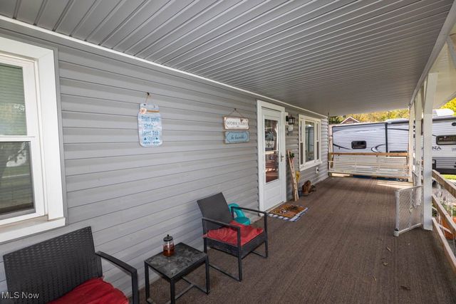 1085 Novak Road, Grafton, OH 44044