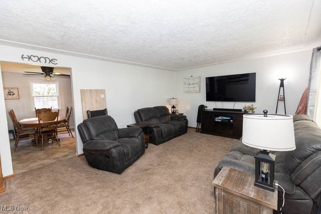 1085 Novak Road, Grafton, OH 44044