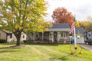 1085 Novak Road, Grafton, OH 44044