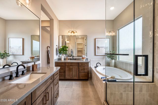 1466 E COCONINO Way, Gilbert, AZ 85298