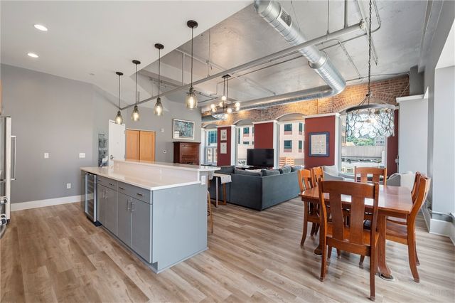 11 FIFTH AVE 501, Downtown Pgh, PA 15222