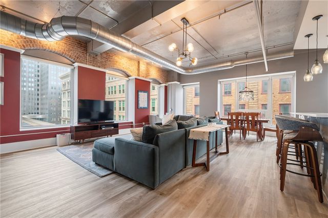 11 FIFTH AVE 501, Downtown Pgh, PA 15222