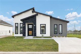 405 Merida Avenue, Donna, TX 78537