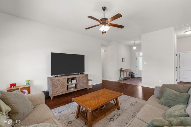 1126 Eli Conner Drive, Bossier City, LA 71112