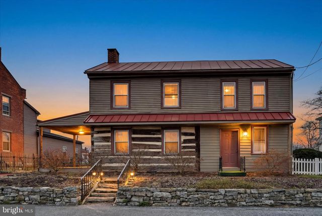 8491 LANCASTER AVE, Bethel, PA 19507