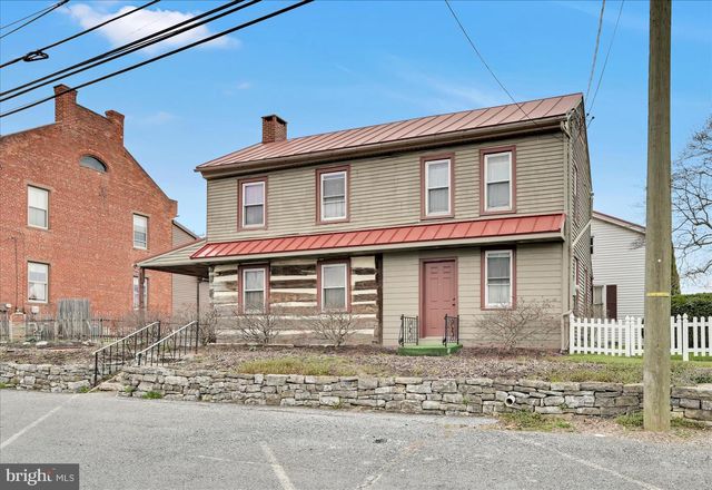 8491 LANCASTER AVE, Bethel, PA 19507