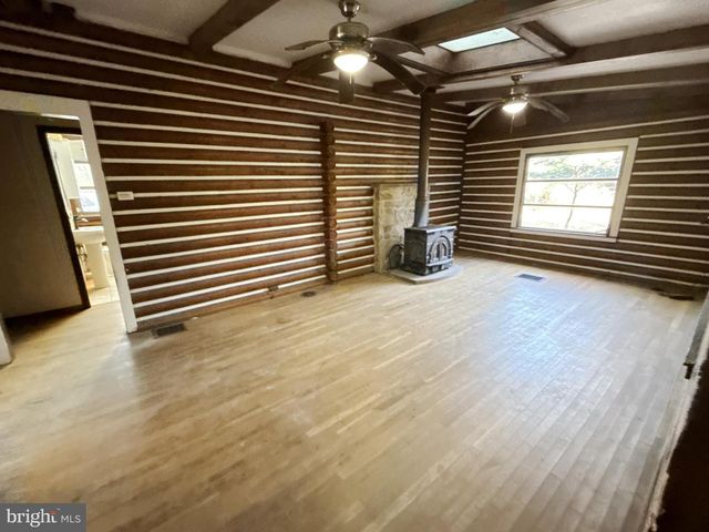 888 HORSESHOE PIKE, Downingtown, PA 19335