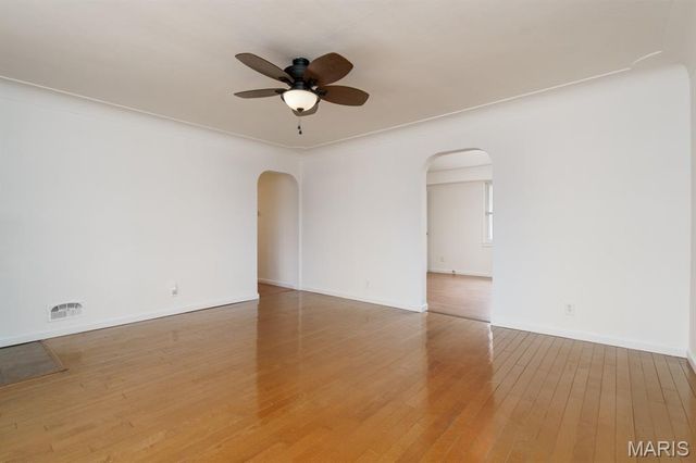 1735 Rhodes Street, Madison, IL 62060