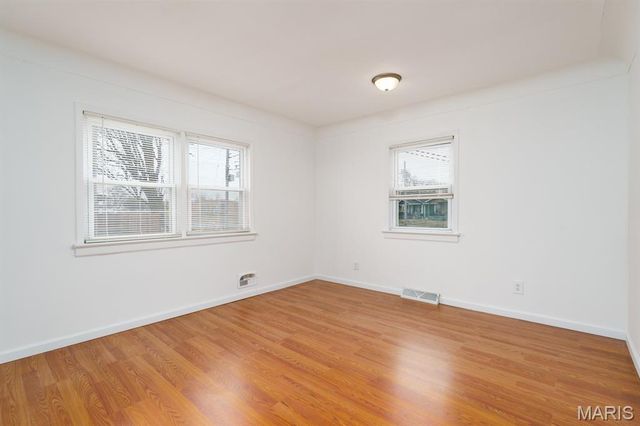 1735 Rhodes Street, Madison, IL 62060