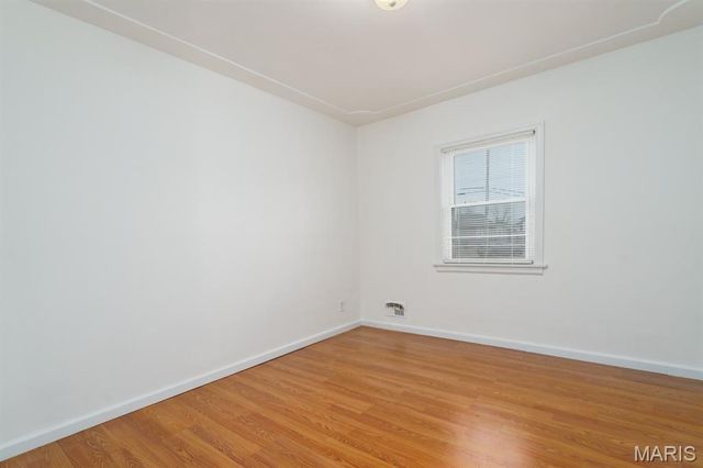 1735 Rhodes Street, Madison, IL 62060