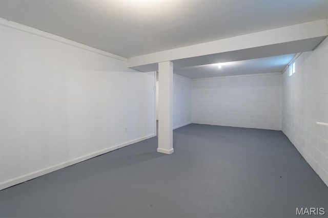 1735 Rhodes Street, Madison, IL 62060