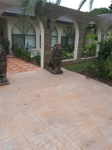24460 SW 194th Ave, Homestead, FL 33031