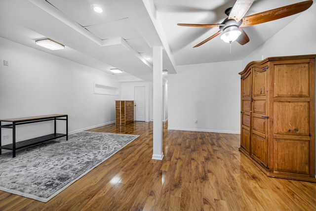 2033 Davidson Place, Whiting, IN 46394