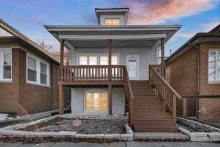 2033 Davidson Place, Whiting, IN 46394