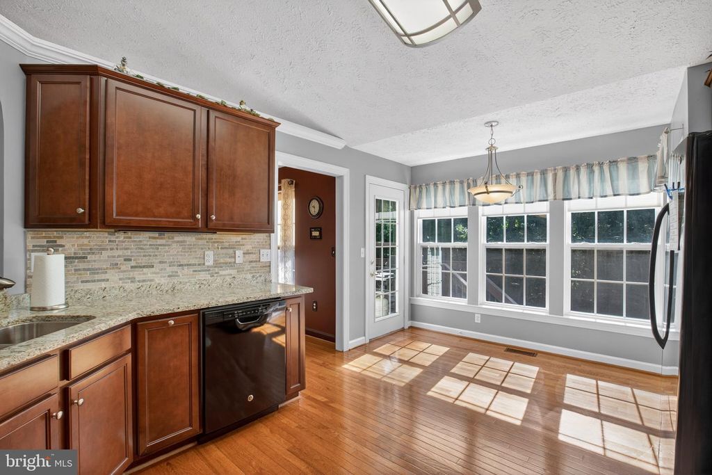 Image 13 of property listing at 11340 FAIR FOUNTAIN RD, La Plata, MD 20646