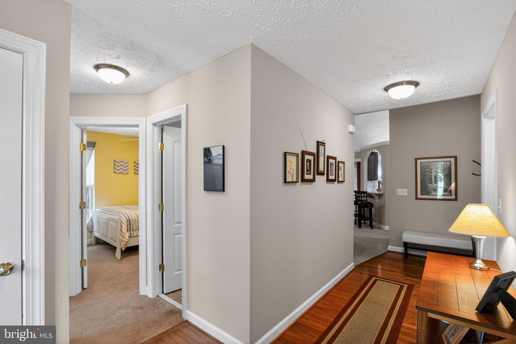 Image 8 of property listing at 11340 FAIR FOUNTAIN RD, La Plata, MD 20646