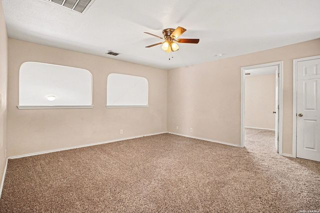 522 Calhoun, New Braunfels, TX 78130