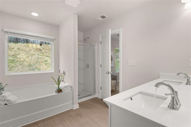 4287 Notting Hill Drive, Atlanta, GA 30331