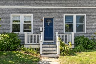 8 Johnson Court, Newport, RI 02840