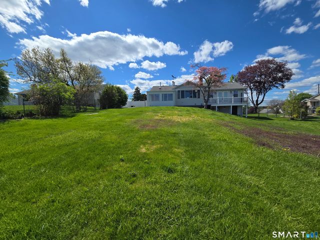 748 Maple Street, Rocky Hill, CT 06067