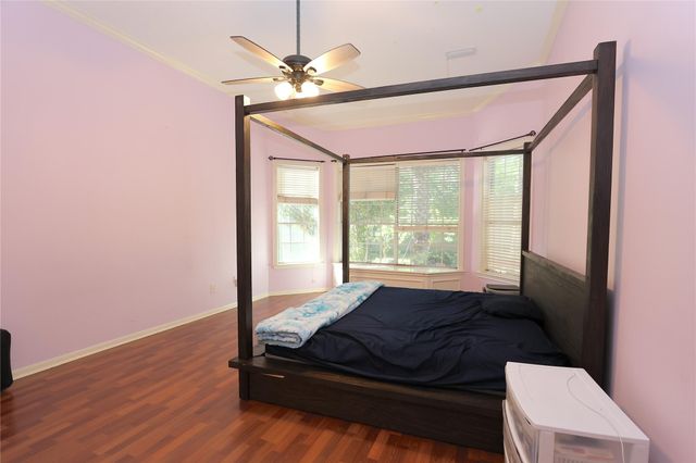 1505 Ash Run Court, Pearland, TX 77581