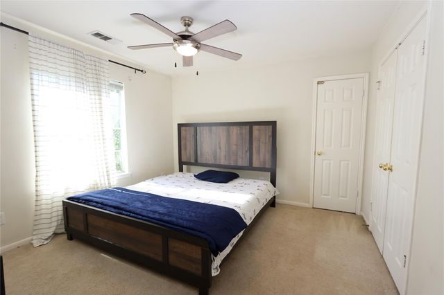 1505 Ash Run Court, Pearland, TX 77581