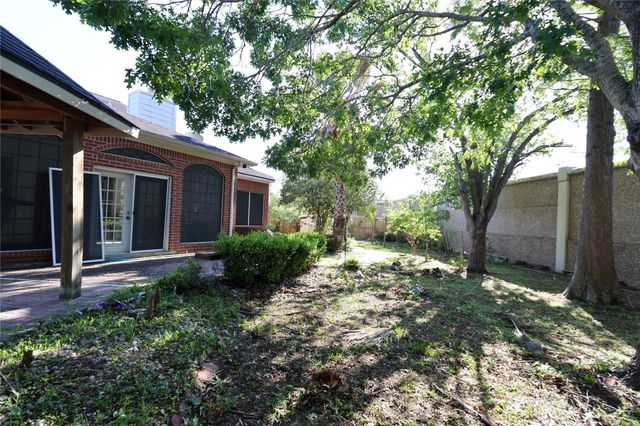 1505 Ash Run Court, Pearland, TX 77581