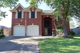 1505 Ash Run Court, Pearland, TX 77581