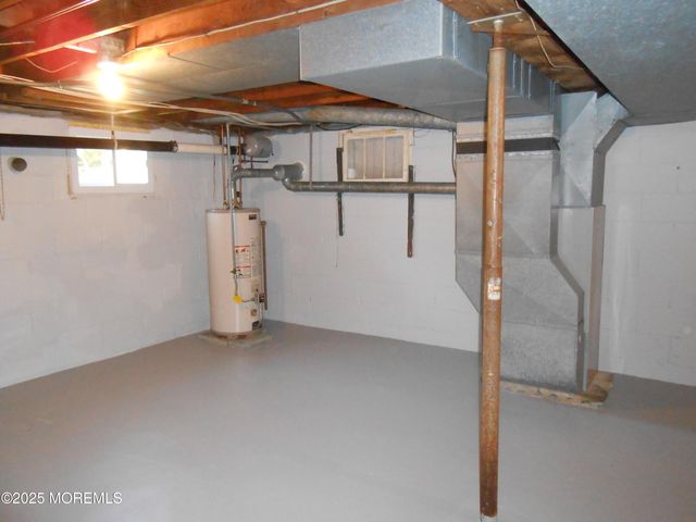 26 Littleworth Road, Manahawkin, NJ 08050